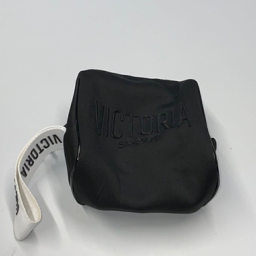 Victoria’s Secret Sport VSX Small Gym Cosmetics Bag